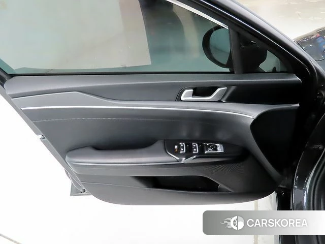 Kia K5 3rd generation 2021 Серый из Кореи, фото 4