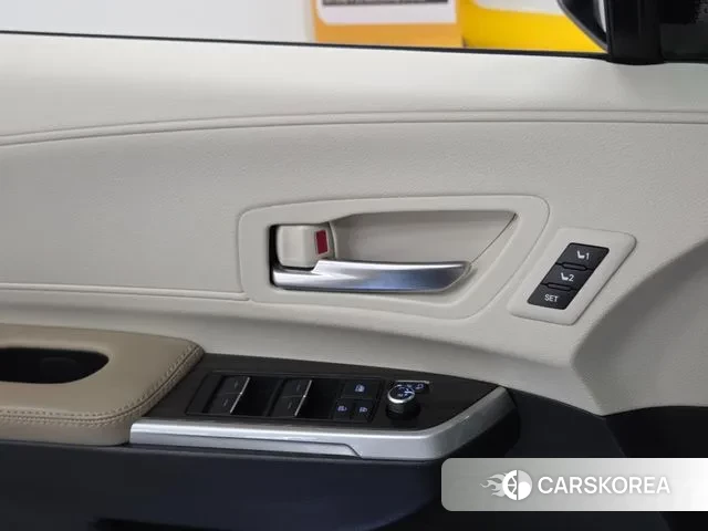 Toyota Sienna 4th Generation 2023 Черный из Кореи, фото 4