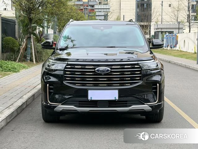 Ford Explorer 2024 Черный из Китая, фото 4