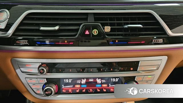 BMW 7 Series (G11) 2020 Черный из Кореи, фото 4