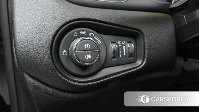 Jeep Renegade 2019 Черный из Кореи, фото 4