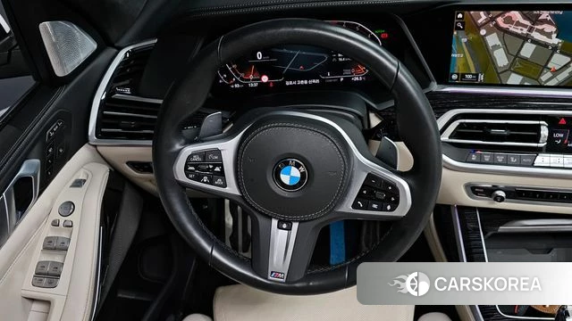 BMW X7 (G07) 2022 Белый из Кореи, фото 4