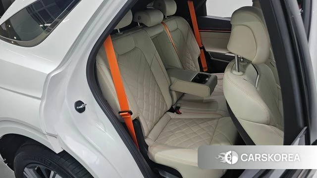 Genesis GV70 2024 Белый из Кореи, фото 4