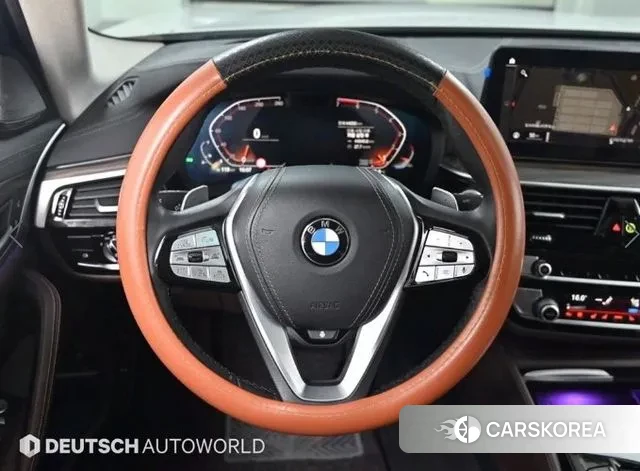 BMW 5 Series (G30) 2020 Белый из Кореи, фото 4