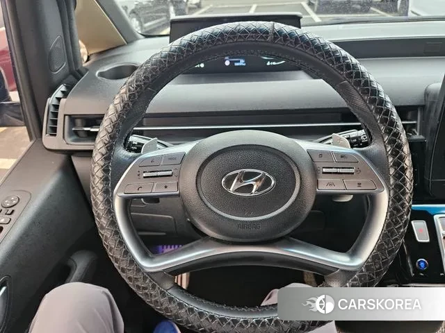 Hyundai Staria 2022 Белый из Кореи, фото 4