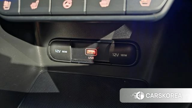 Kia Sportage The Bold 2019 Серебристо-серый из Кореи, фото 4