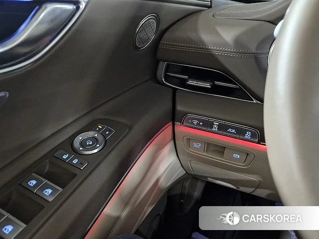 Genesis GV80 2021 Жемчужный цвет из Кореи, фото 4