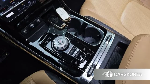 Kia Carnival 4th generation 2022 Белый из Кореи, фото 4