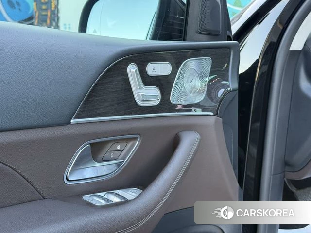Mercedes-Benz GLE (import) 2021 Черный из Китая, фото 4