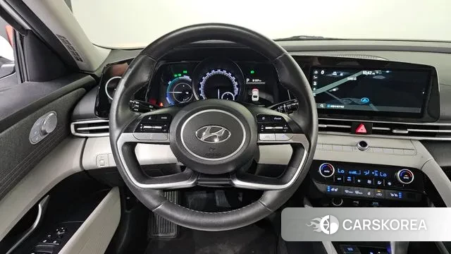 Hyundai Avante Hybrid (CN7) 2022 Белый из Кореи, фото 4