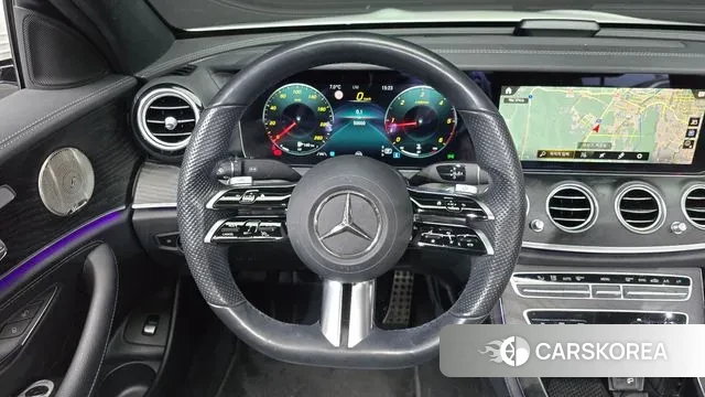 Mercedes-Benz E-Class W213 2022 Белый из Кореи, фото 4