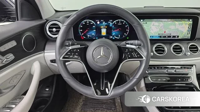 Mercedes-Benz E-Class W213 2022 Синий из Кореи, фото 4