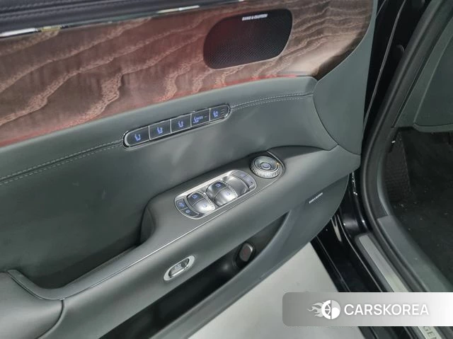 Genesis G90 (RS4) 2023 Черный из Кореи, фото 4