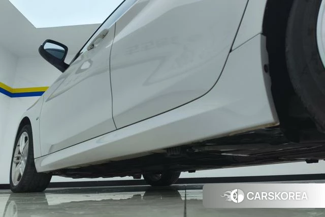 BMW 1 series 2019 Белый из Китая, фото 4