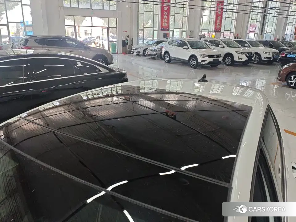 Volkswagen Golf 2025 Белый из Китая, фото 4