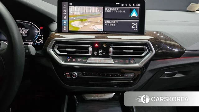 BMW X3 (G01) 2022 Черный из Кореи, фото 4