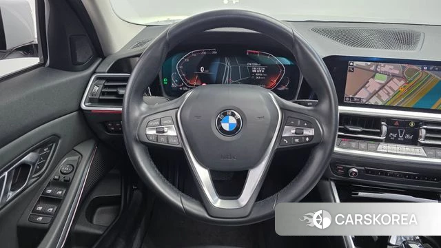 BMW 3 Series (G20) 2019 Серебристо-серый из Кореи, фото 4