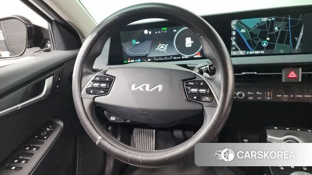 Kia EV6 2022 Белый из Кореи, фото 4
