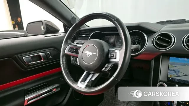 Ford Mustang 2021 Черный из Кореи, фото 4