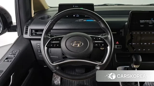 Hyundai Staria 2022 Серебряный из Кореи, фото 4