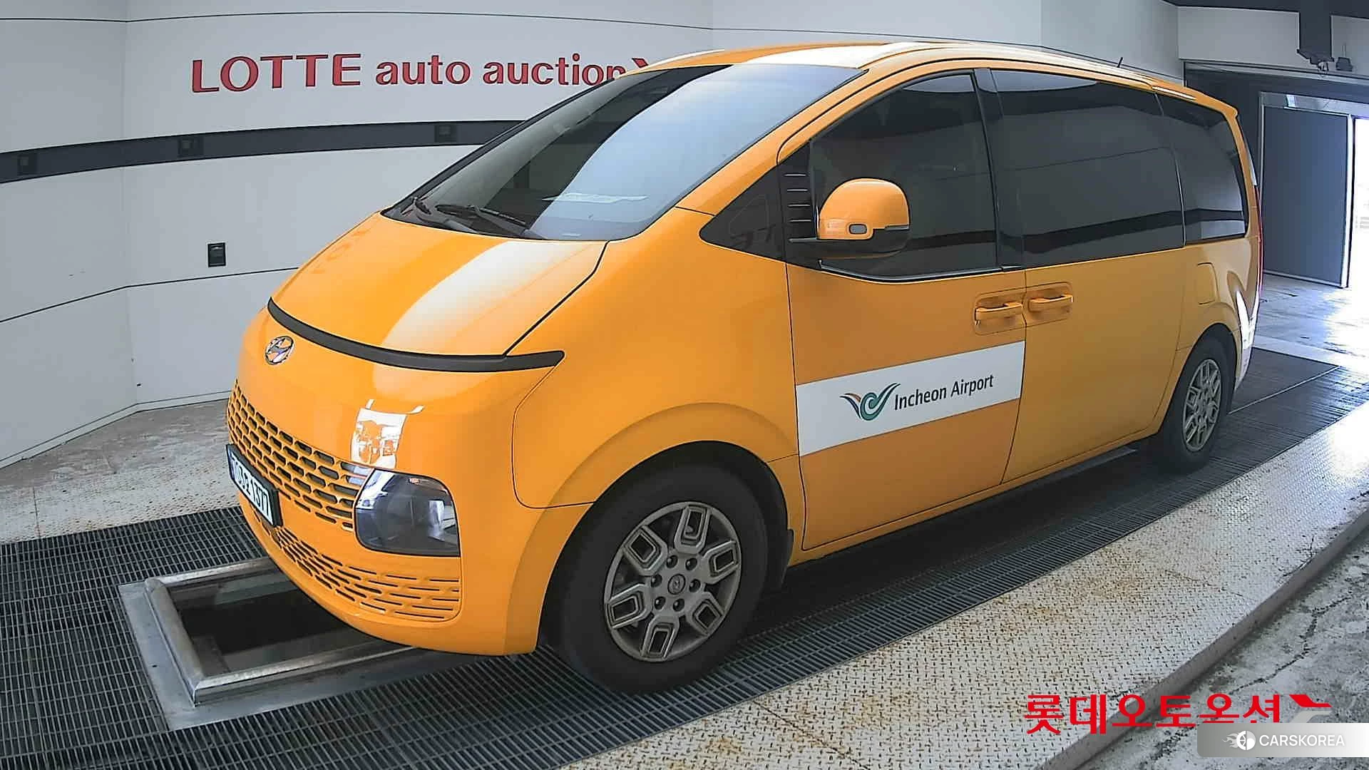 Hyundai Staria 2023 Creamy White из Кореи, фото 4
