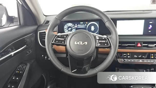 Kia The New Seltos 2024 Белый из Кореи, фото 4