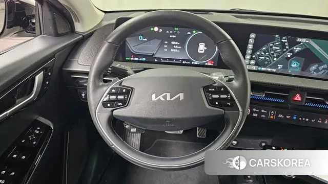 Kia EV6 2021 Жемчужный цвет из Кореи, фото 4