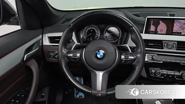 BMW X1 (F48) 2022 Черный из Кореи, фото 4