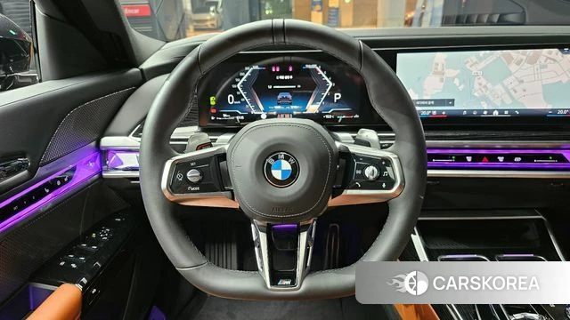 BMW 7 Series (G70) 2025 Черный из Кореи, фото 4