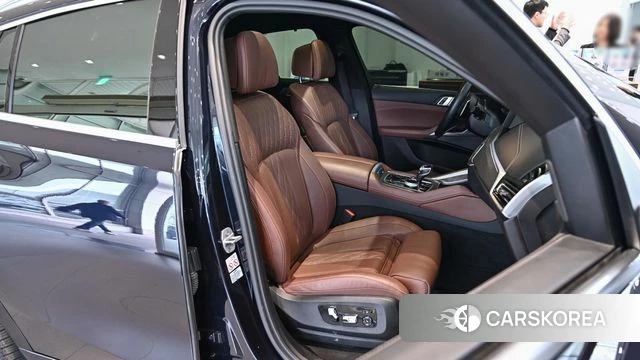 BMW X6 (G06) 2023 Черный из Кореи, фото 4
