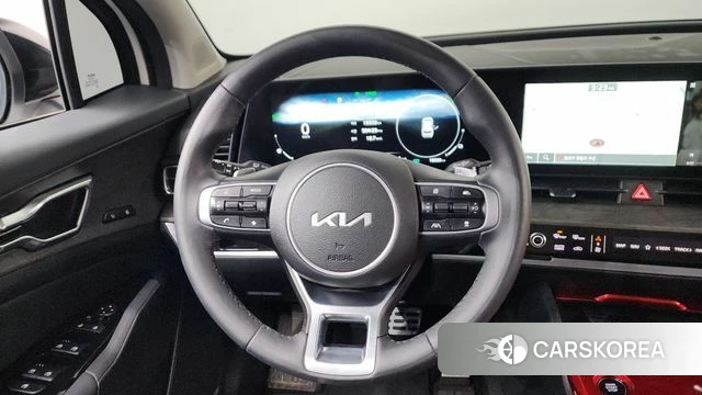 Kia Sportage 5th Generation Hybrid 2024 Белый из Кореи, фото 4