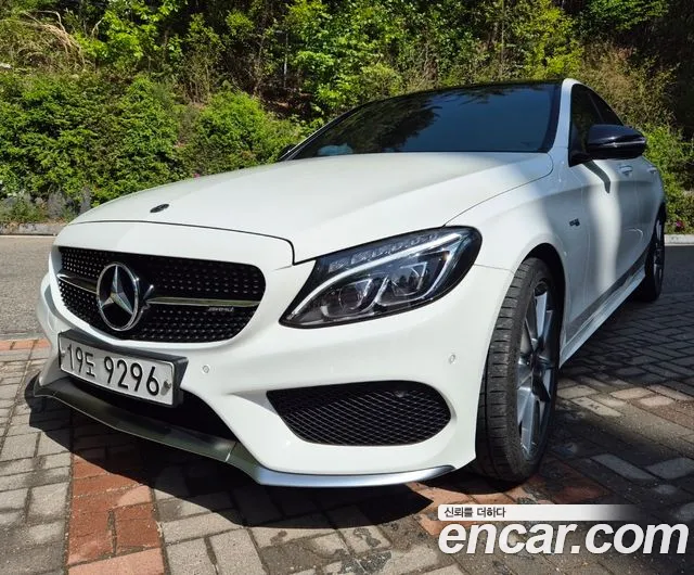 Mercedes-Benz C-Class W205 2018 Белый из Кореи, фото 4