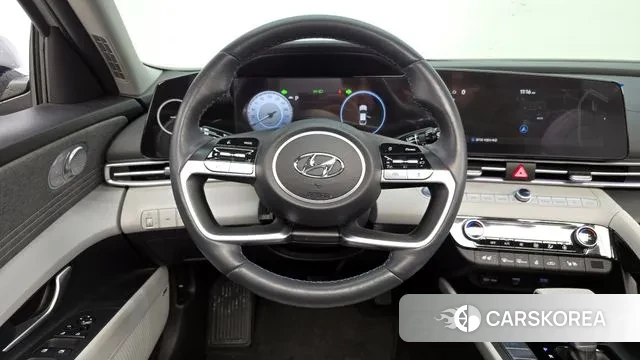 Hyundai Avante (CN7) 2022 Серебристо-серый из Кореи, фото 4