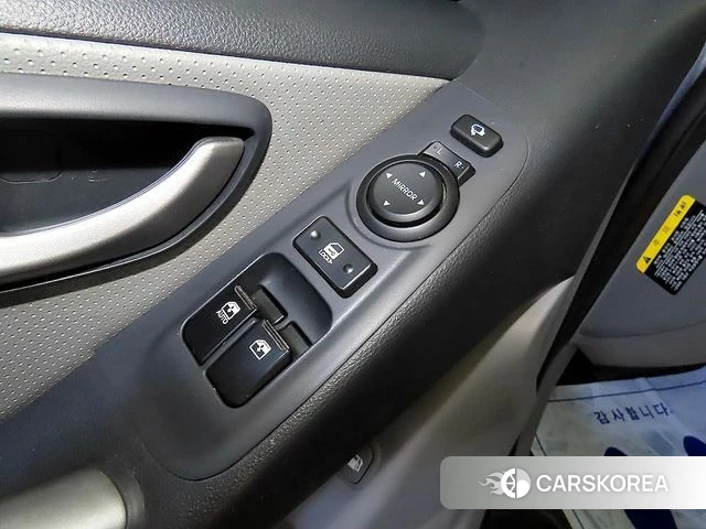 Hyundai The New Grand Starex 2018 Серебристо-серый из Кореи, фото 4