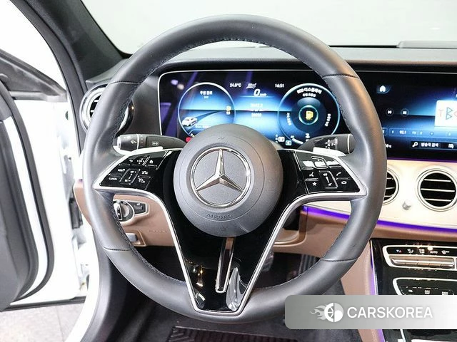 Mercedes-Benz E-Class W213 2021 Белый из Кореи, фото 4