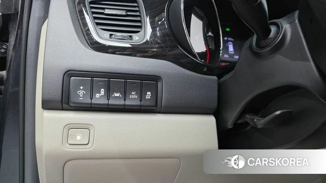 Kia The New Carnival 2018 Серый из Кореи, фото 4