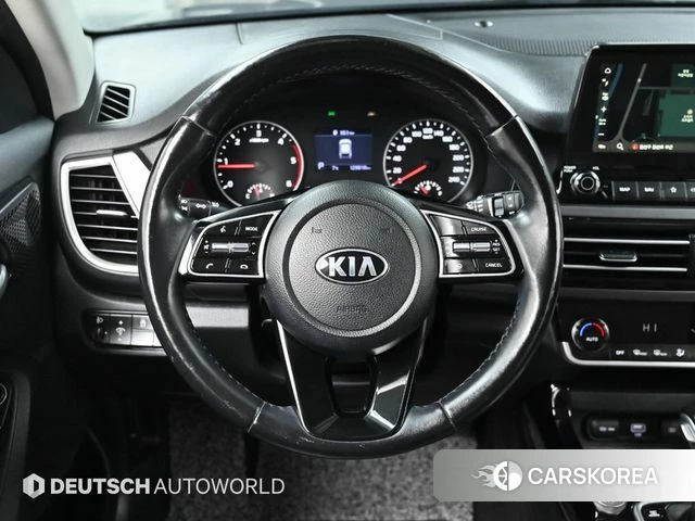 Kia Seltos 2021 Синий из Кореи, фото 4