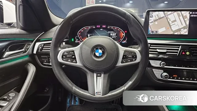 BMW 5 Series (G30) 2021 Белый из Кореи, фото 4