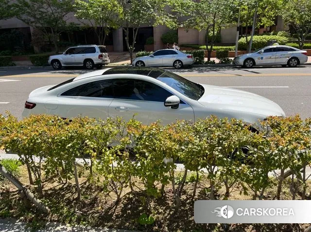 Mercedes-Benz E-Class W213 2022 Белый из Кореи, фото 4