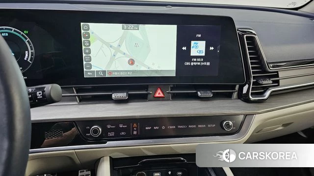 Kia Sportage 5th Generation Hybrid 2023 Белый из Кореи, фото 4