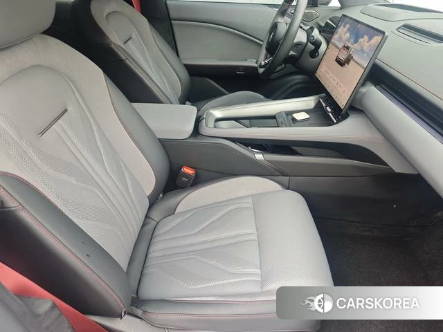 Extremely krypton ZEEKR 007GT 2025 Белый из Китая, фото 4