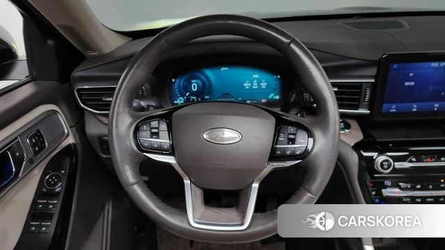 Ford Explorer 6th Generation 2021 Черный из Кореи, фото 4