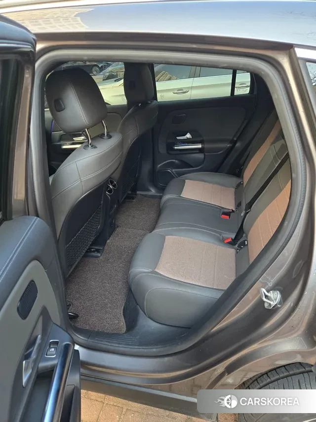 Mercedes-Benz EQA H243 2021 Серый из Кореи, фото 4