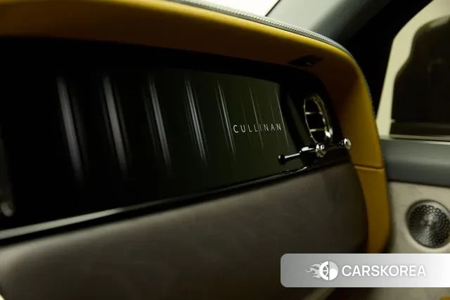 Rolls-Royce Cullinan 2024 Коричневый из Кореи, фото 4