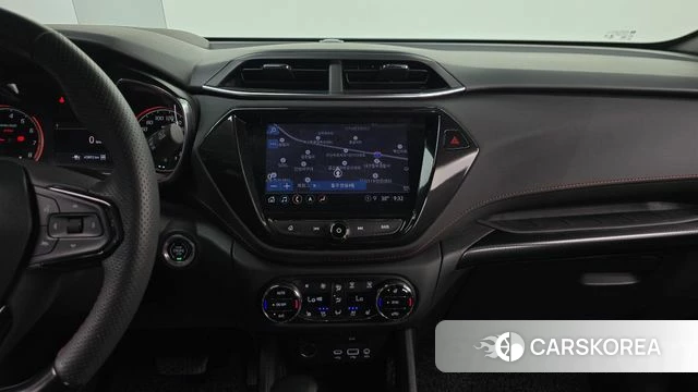 Chevrolet (GM Daewoo) Trailblazer 2022 Черный из Кореи, фото 4
