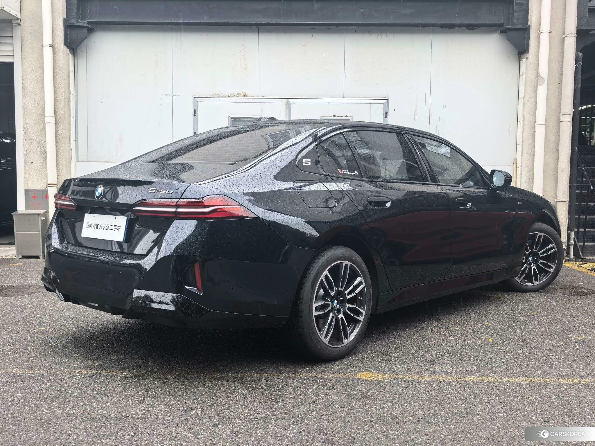 BMW 5 series 2024 Черный из Китая, фото 4
