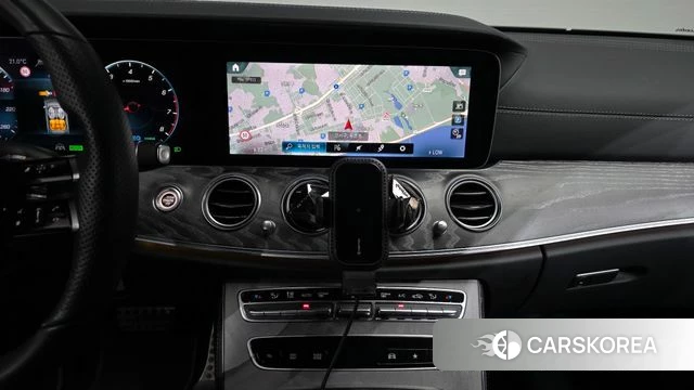 Mercedes-Benz E-Class W213 2022 Черный из Кореи, фото 4