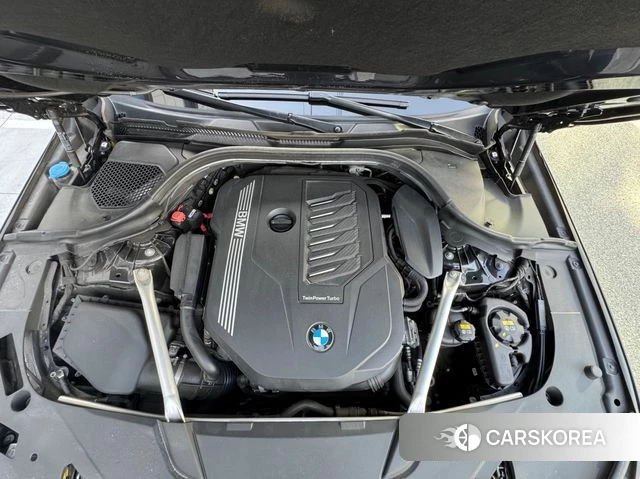 BMW 6 Series GT (G32) 2022 Черный из Кореи, фото 4