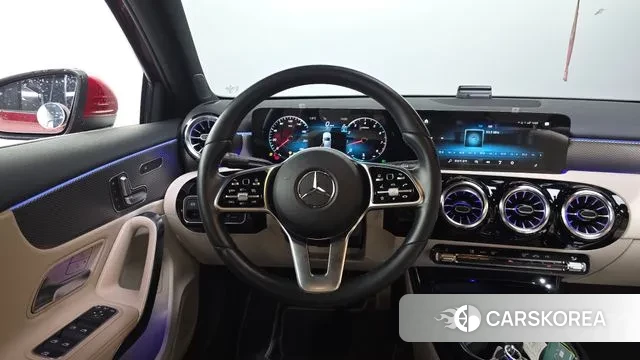 Mercedes-Benz A-Class W177 2022 Красный из Кореи, фото 4