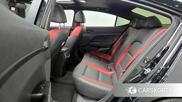 Hyundai Avante AD 2018 Черный из Кореи, фото 4